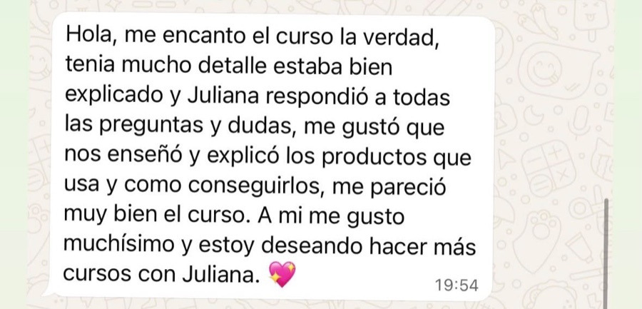 Mensaje de una alumna sobre el curso y los productos